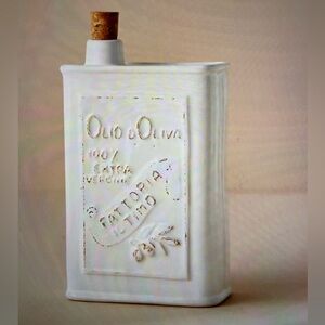 ❤️ ANTHROPOLOGIE CUCINA STONEWARE WHITE OLIVE OIL CRUET NEW